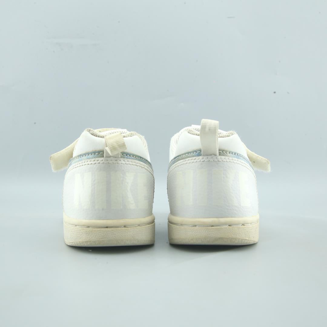 Nike Court Borough Low