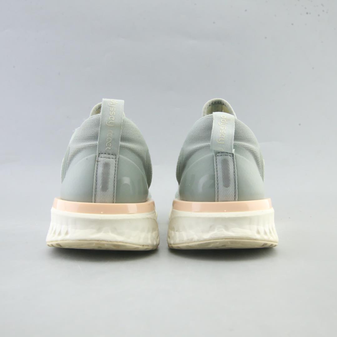 Nike Epic React Odyssey