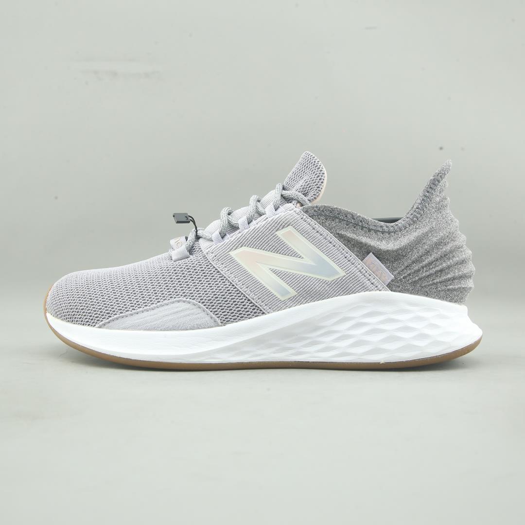 New Balance Fresh Foam Roav