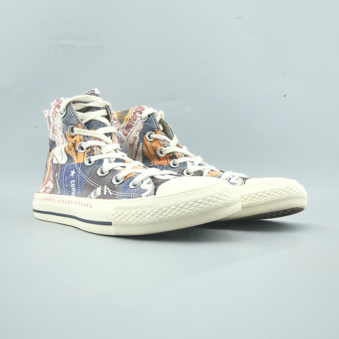 Converse Chuck Taylor All Star Bold Branding
