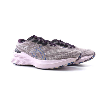 Asics Novablast 2