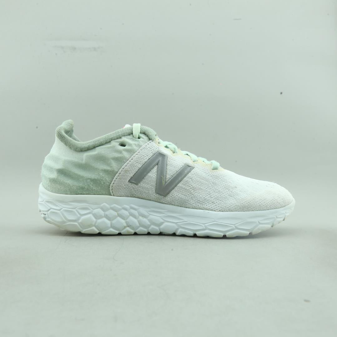 New Balance Fresh Foam Beacon V2