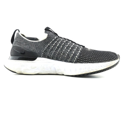 Nike React Phantom Run Flyknit 2