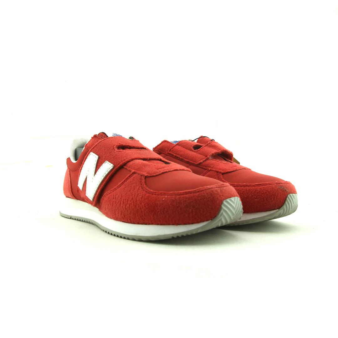 New Balance 220