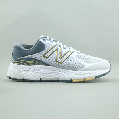 New Balance 840 V5