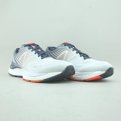 New Balance 880V8