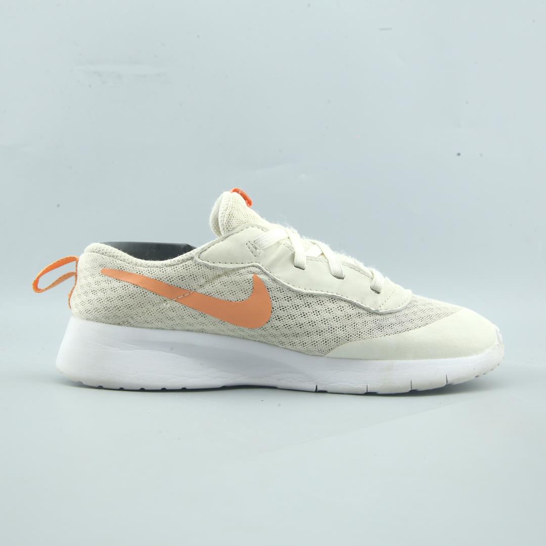 Nike Tanjun Easyon