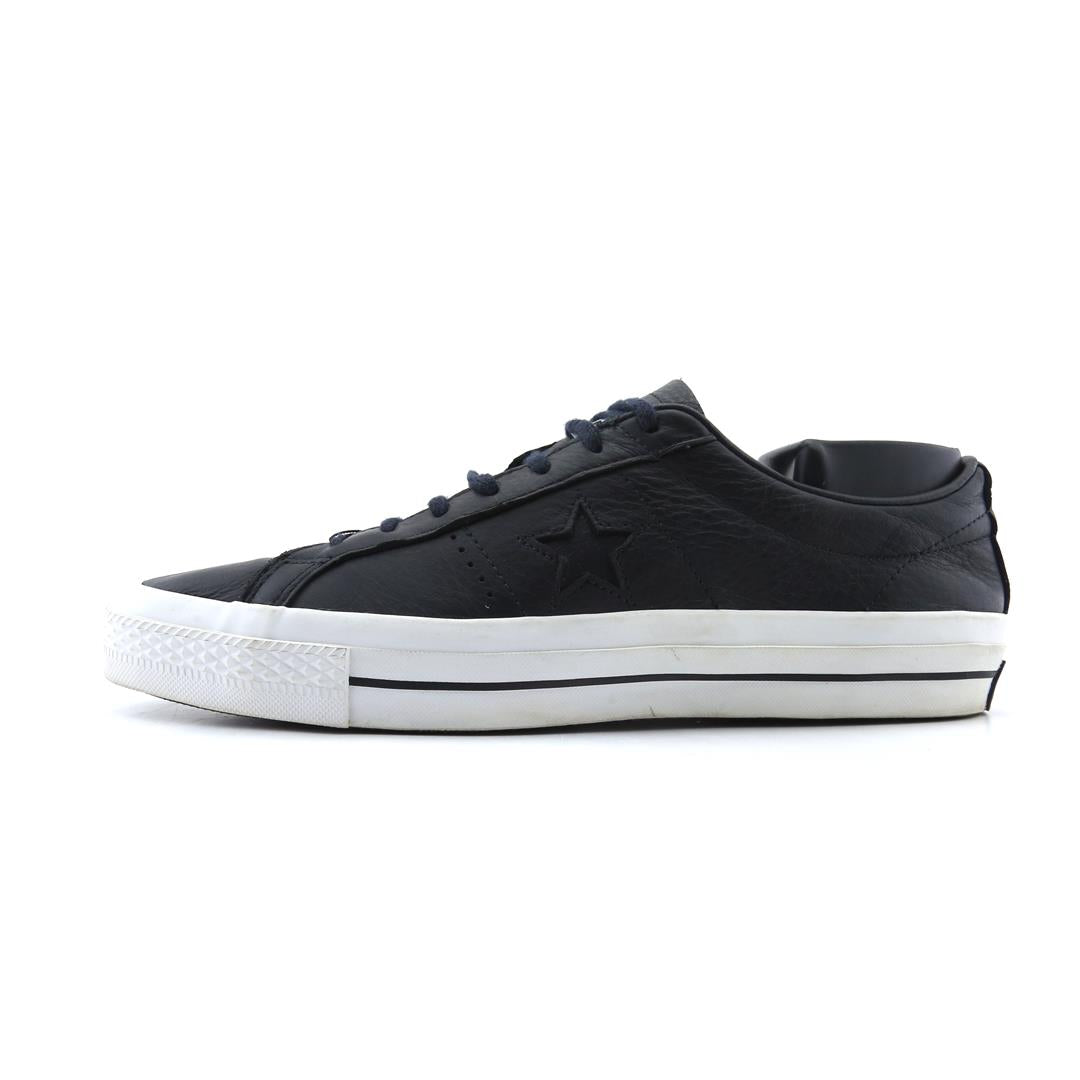 Converse One Star