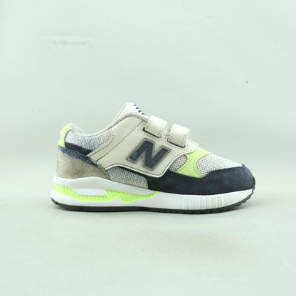 New Balance 530