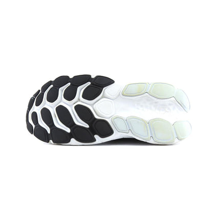 New Balance Fresh Foam X More V4
