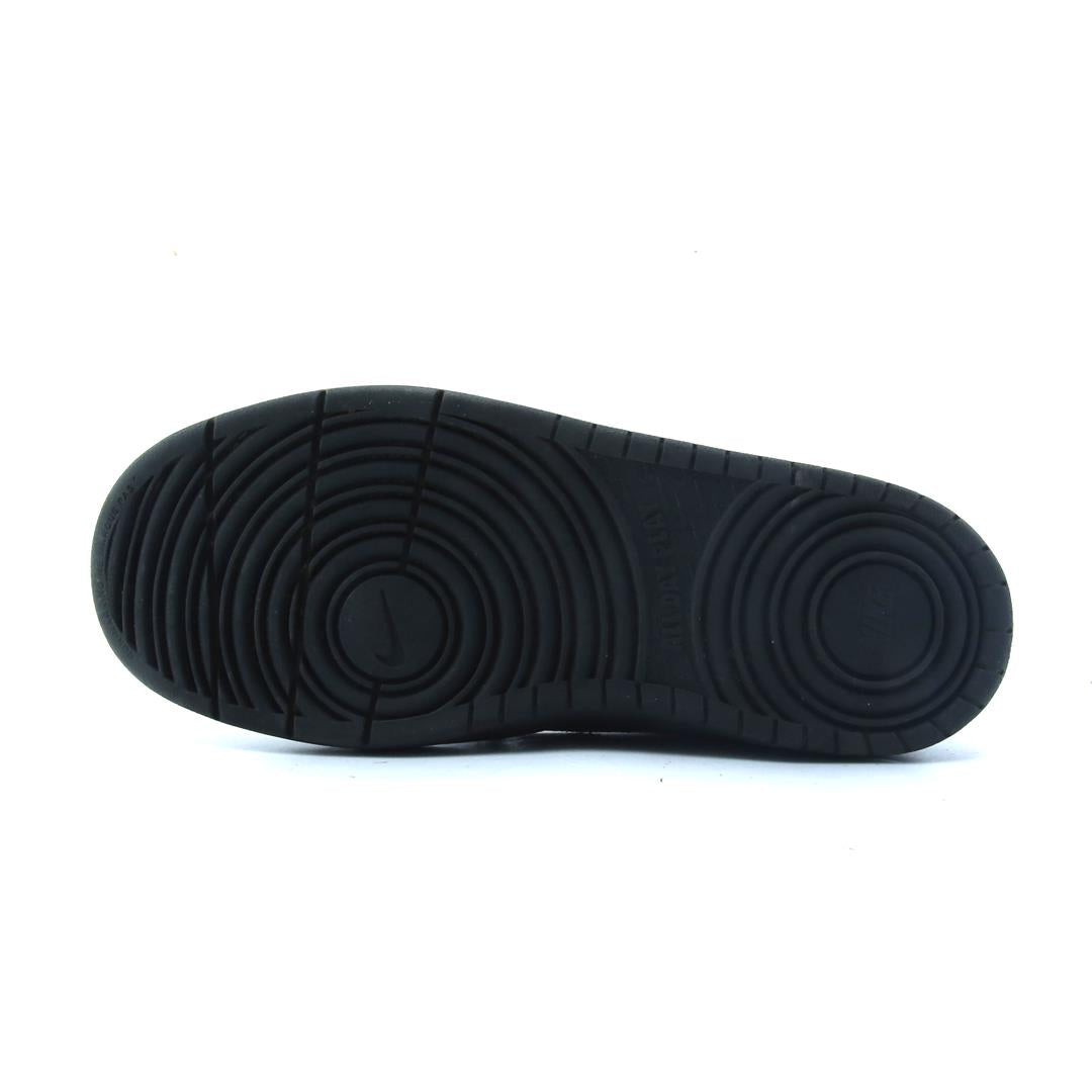 Nike Court Borough Low 2