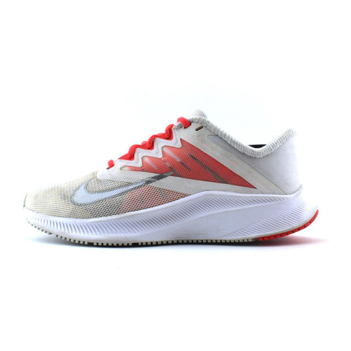 Nike Quest 3