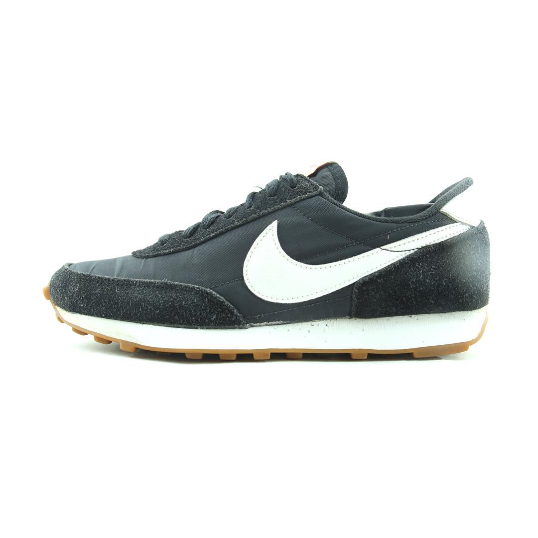 Nike Daybreak