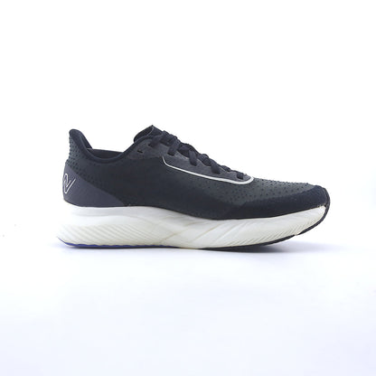 New Balance Fuelcell Rebel V3