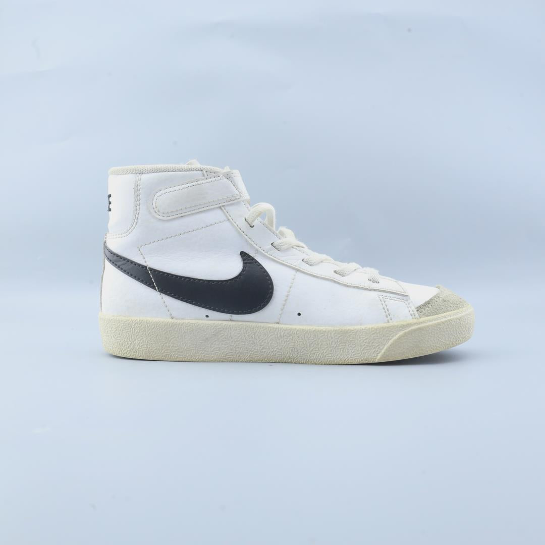 Nike Blazer Mid '77