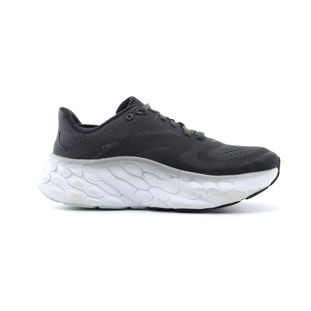 New Balance Fresh Foam X More V4