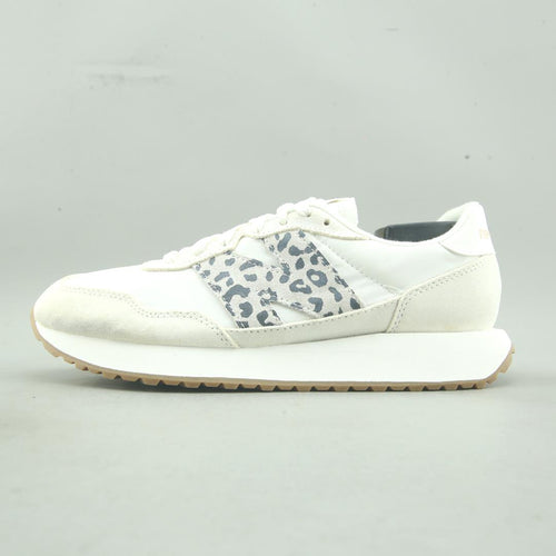 New Balance 237