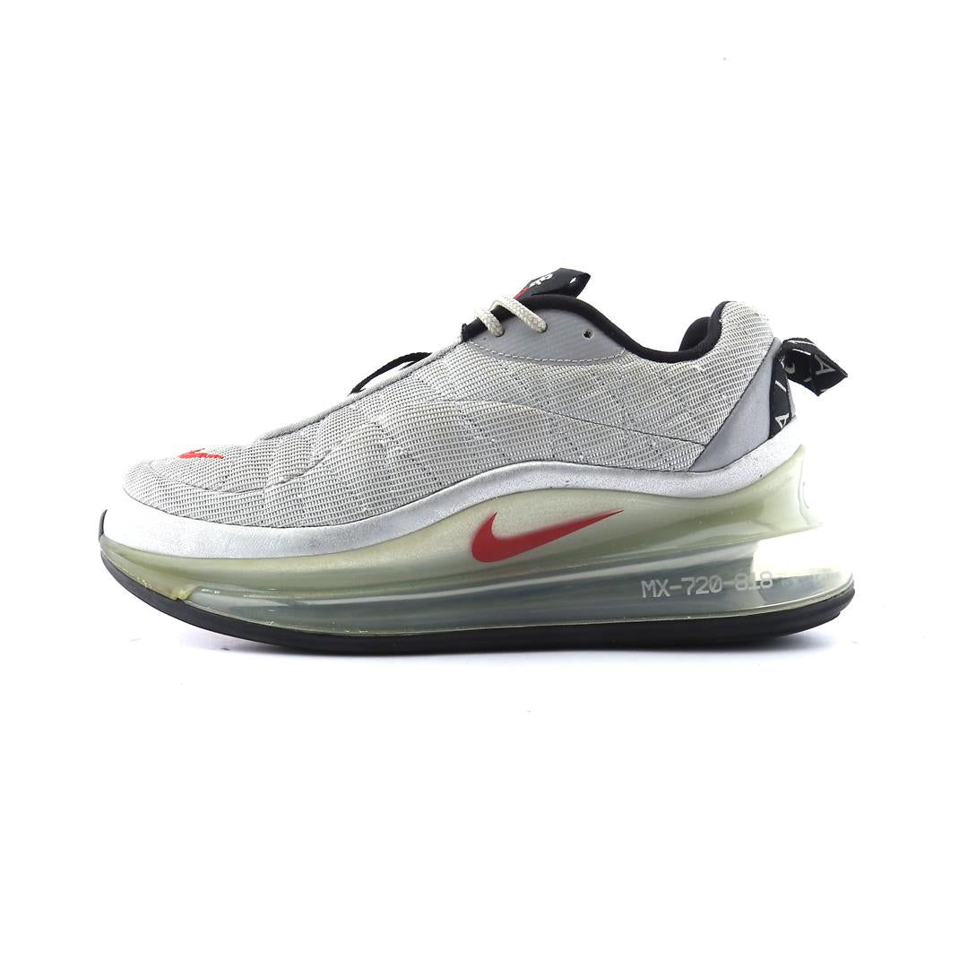 Nike Mx-720-818