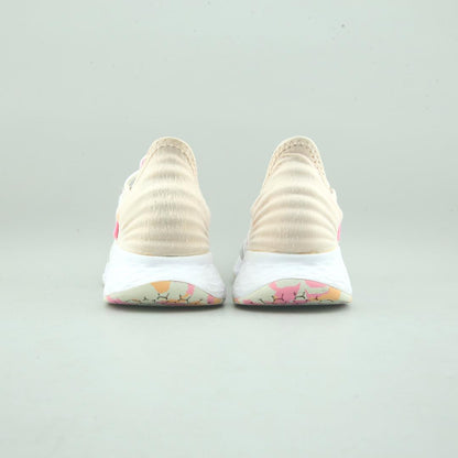 New Balance Fresh Foam Roav