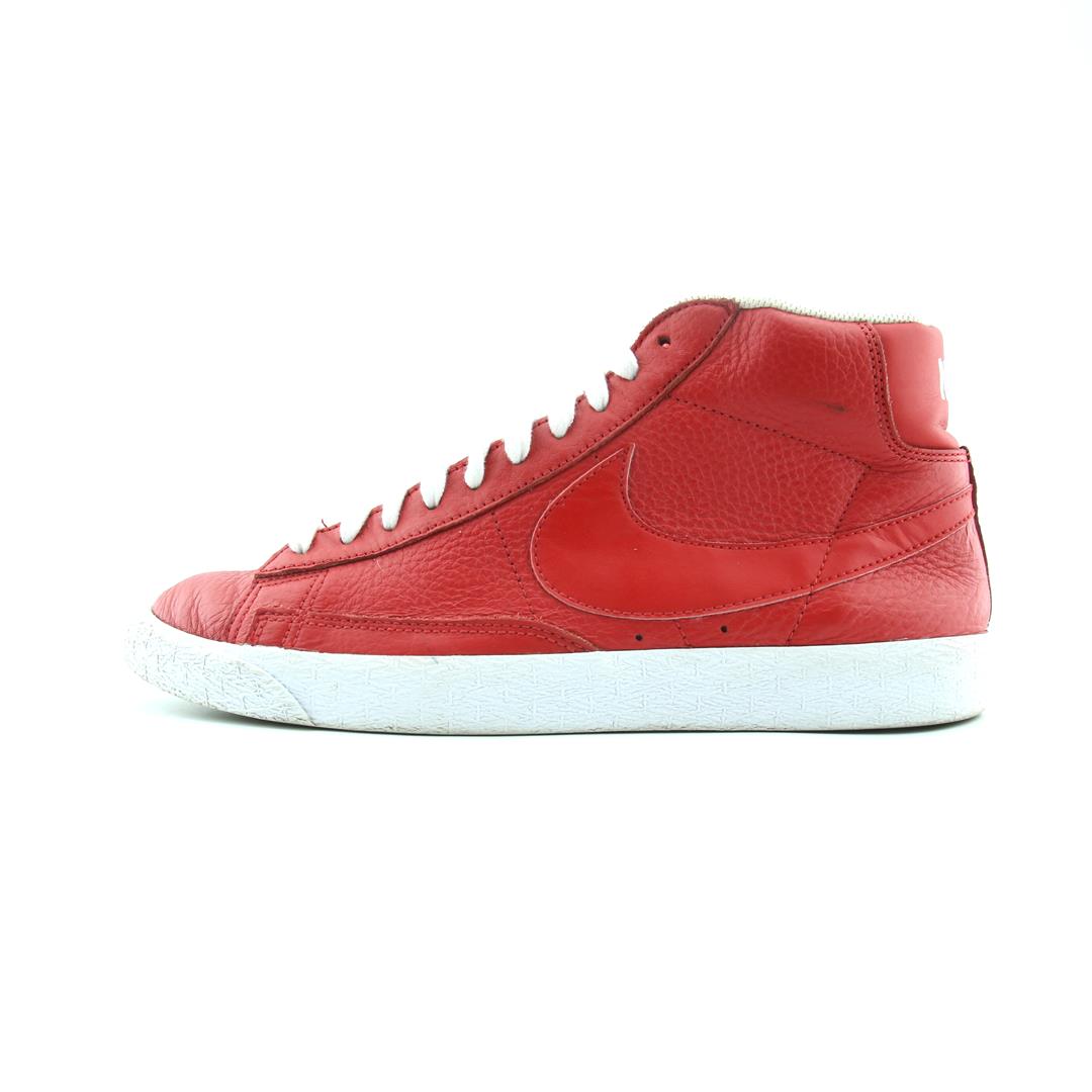 Nike Blazer Mid '77