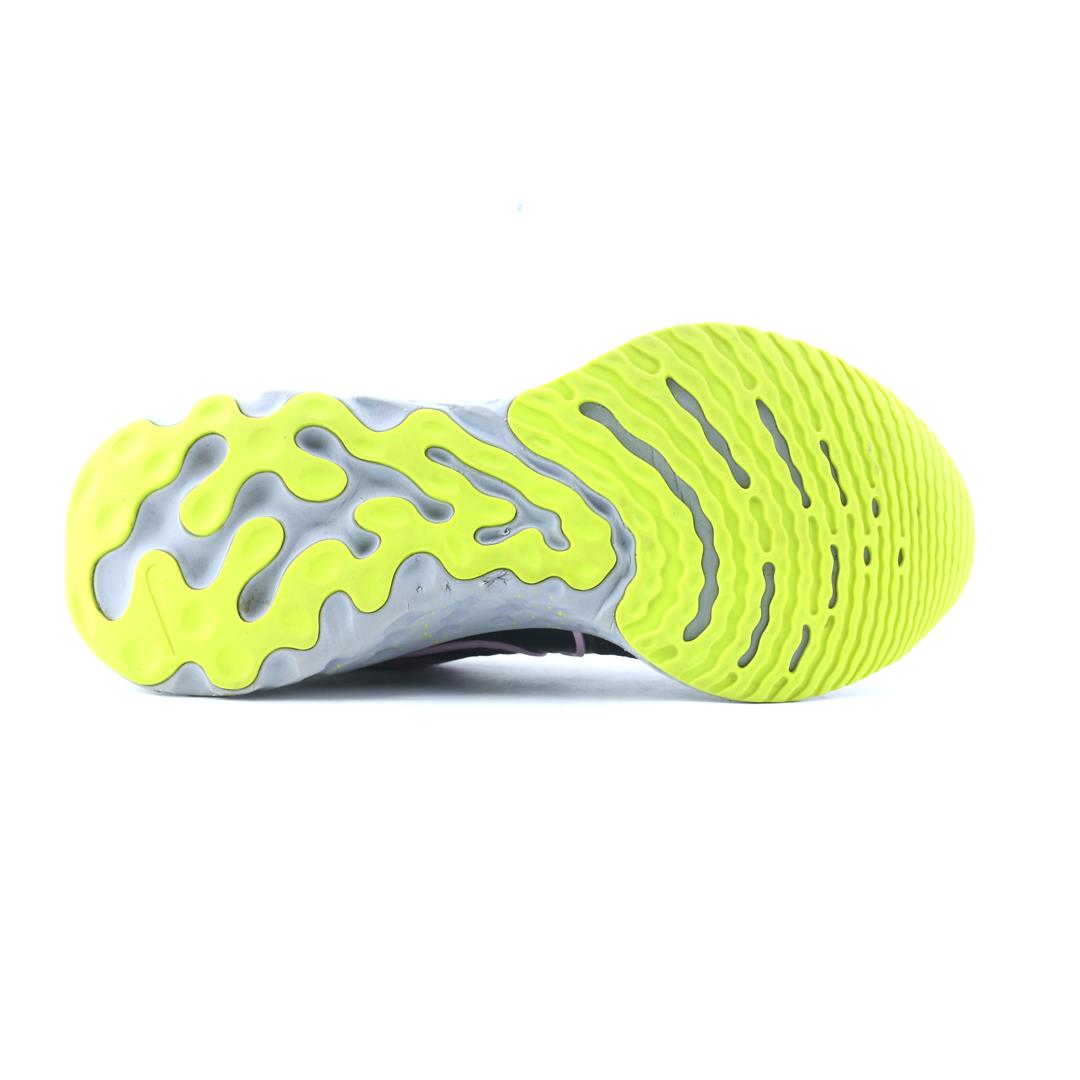 Nike React Infinity Run Flyknit 2