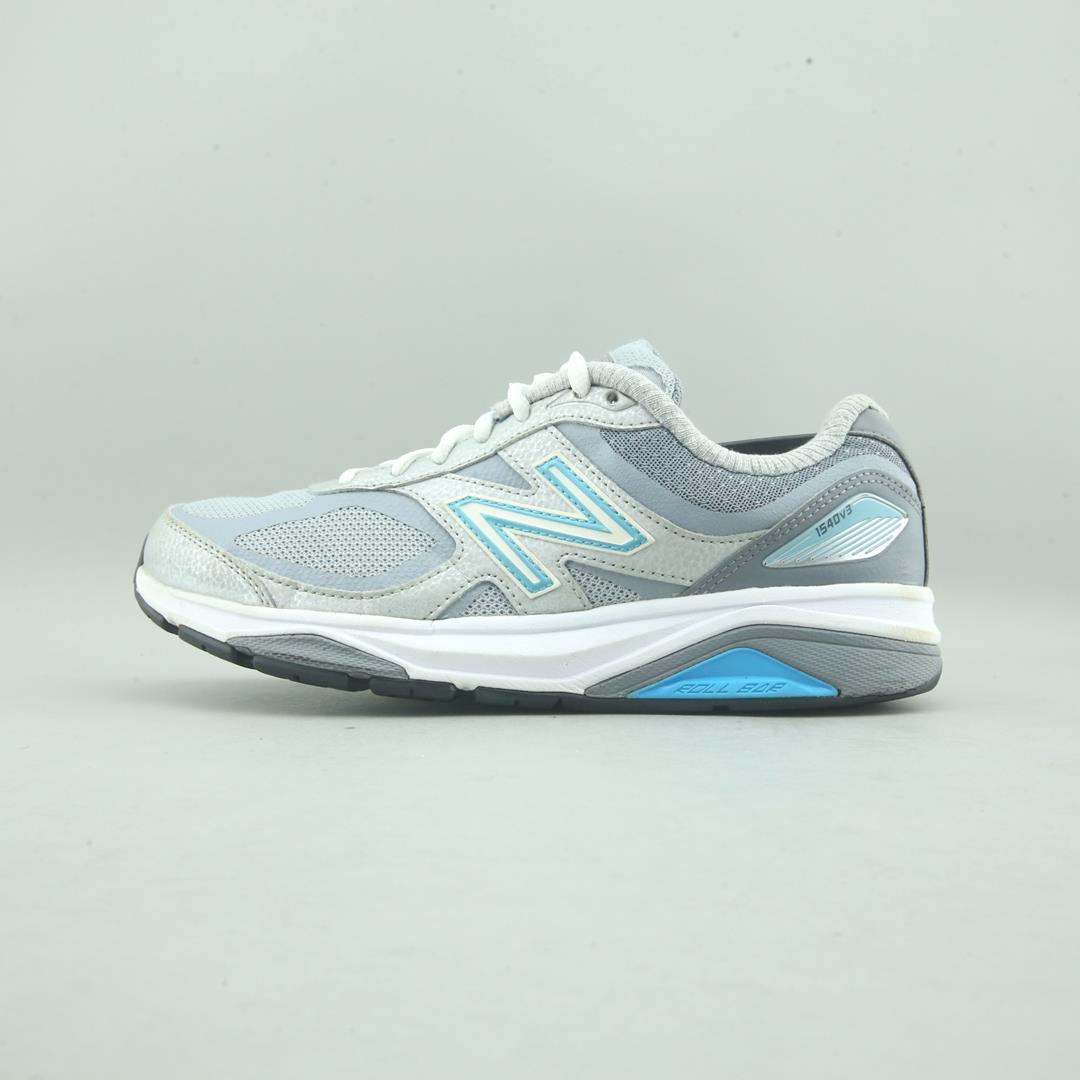 New Balance 1540V3