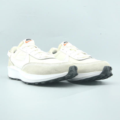 Nike Waffle Debut