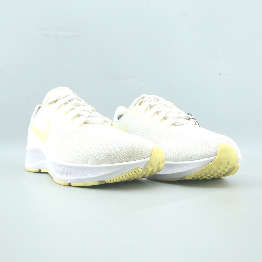 Nike Air Zoom Pegasus 37