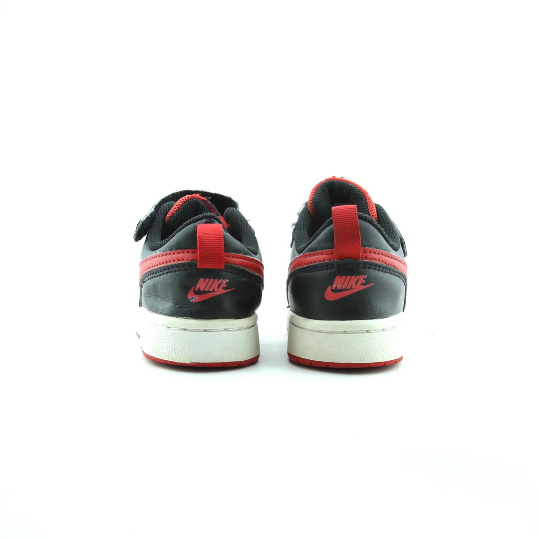Nike Court Borough Low 2