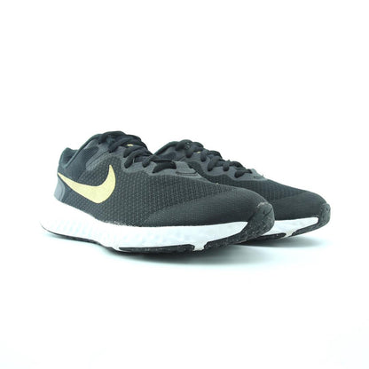 Nike Revolution 6