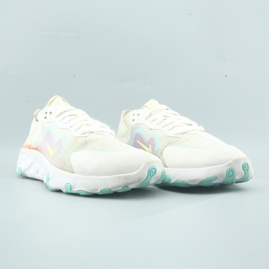 Nike Renew Lucent