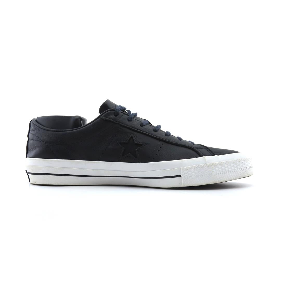 Converse One Star