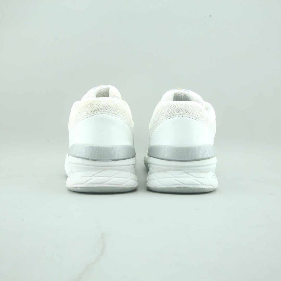 New Balance 1006