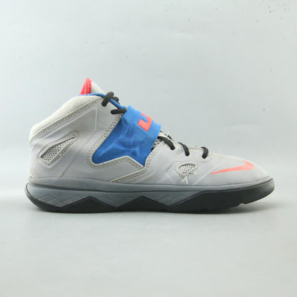 Nike Lebron Soldier 7