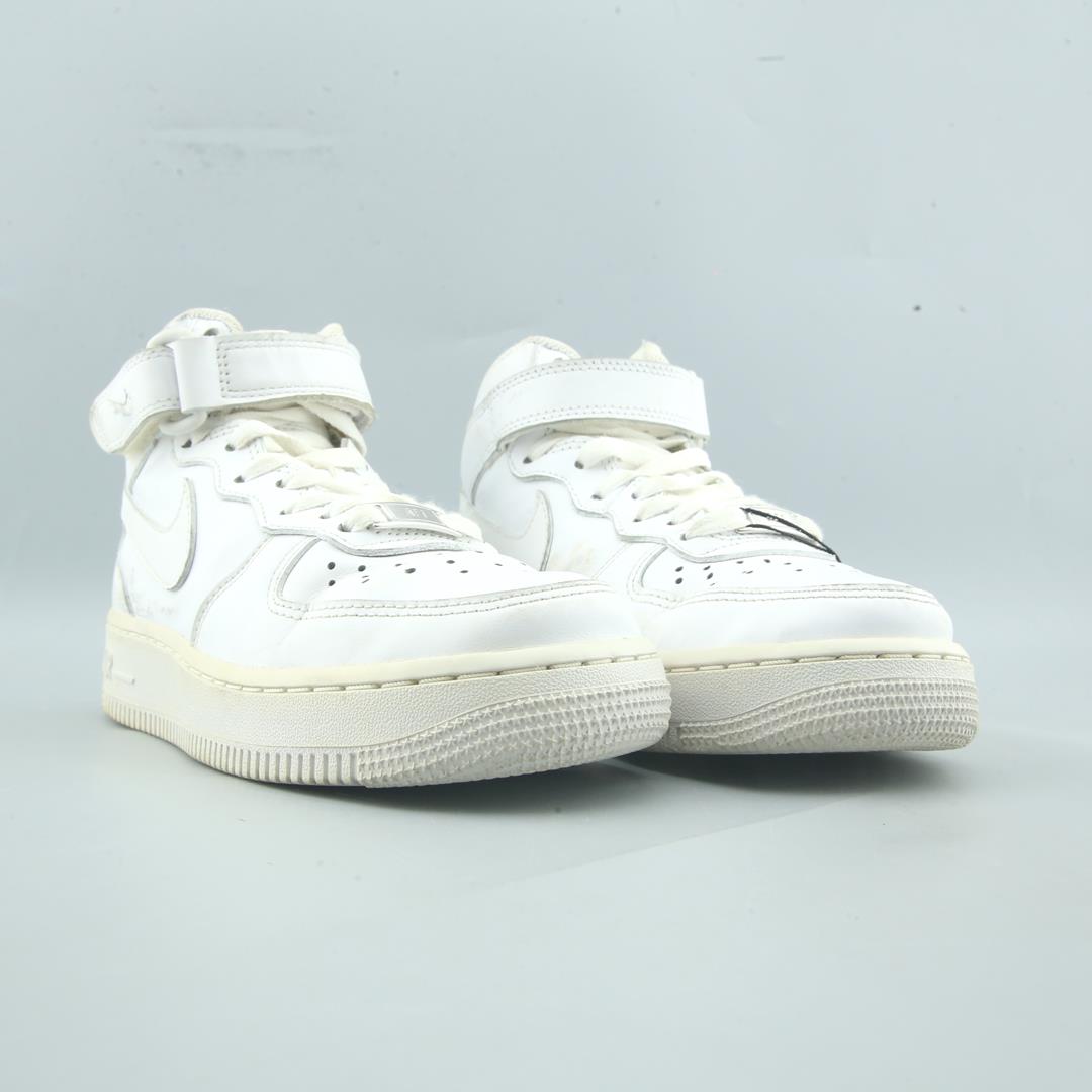 Nike Air Force 1 Mid 07