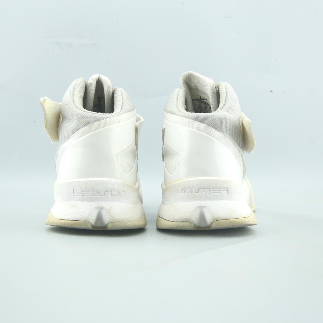 Nike Lebron James Soldier Vii