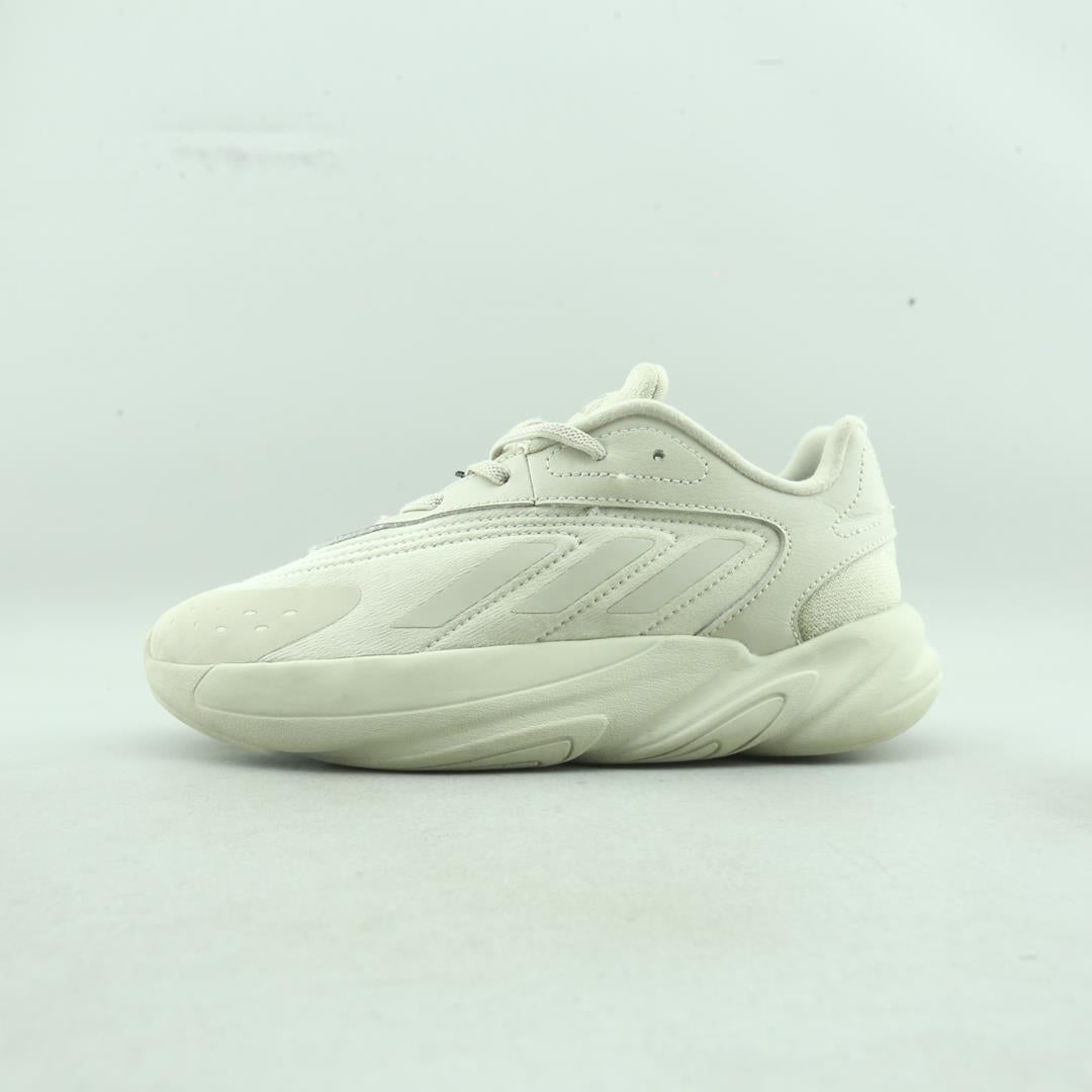 Adidas Ozelia