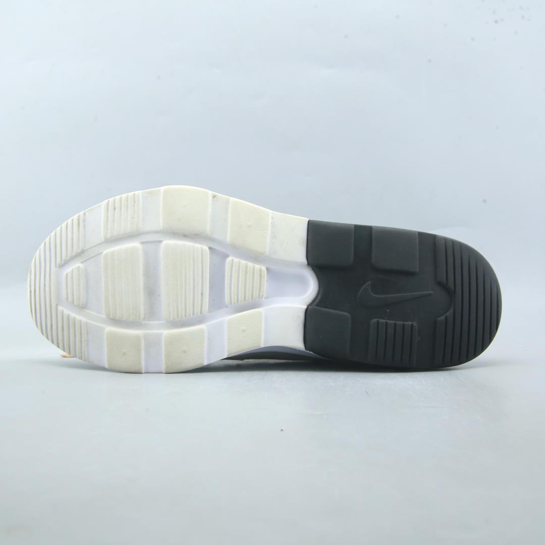 Nike Air Max Motion 2