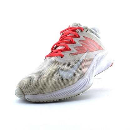 Nike Quest 3