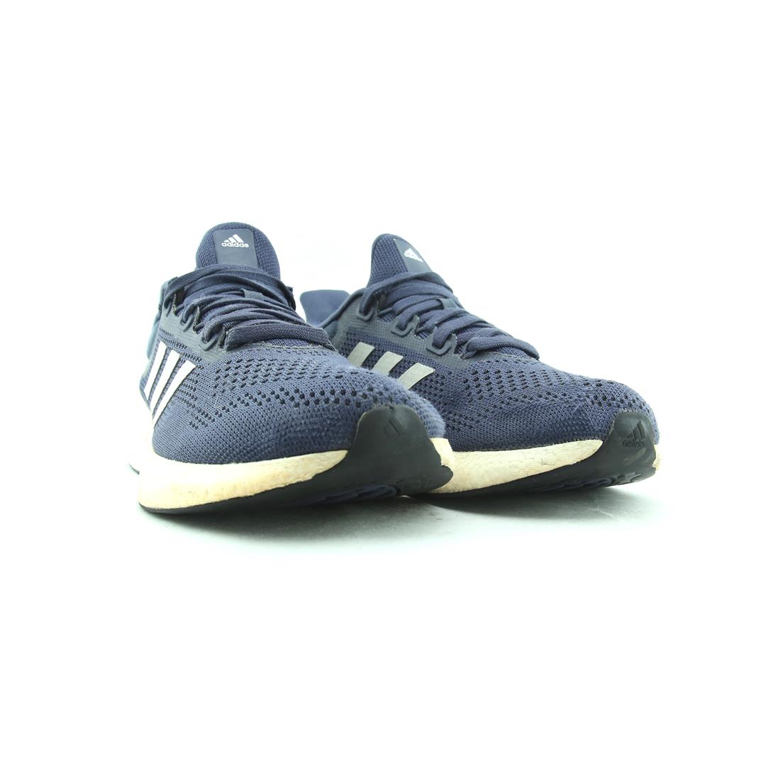 Adidas Pureboost 22