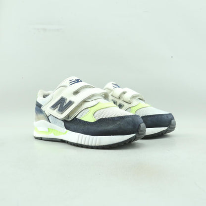 New Balance 530