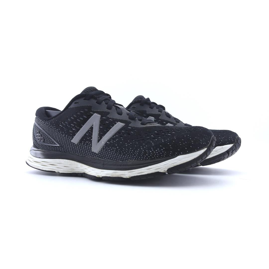 New Balance 880V9