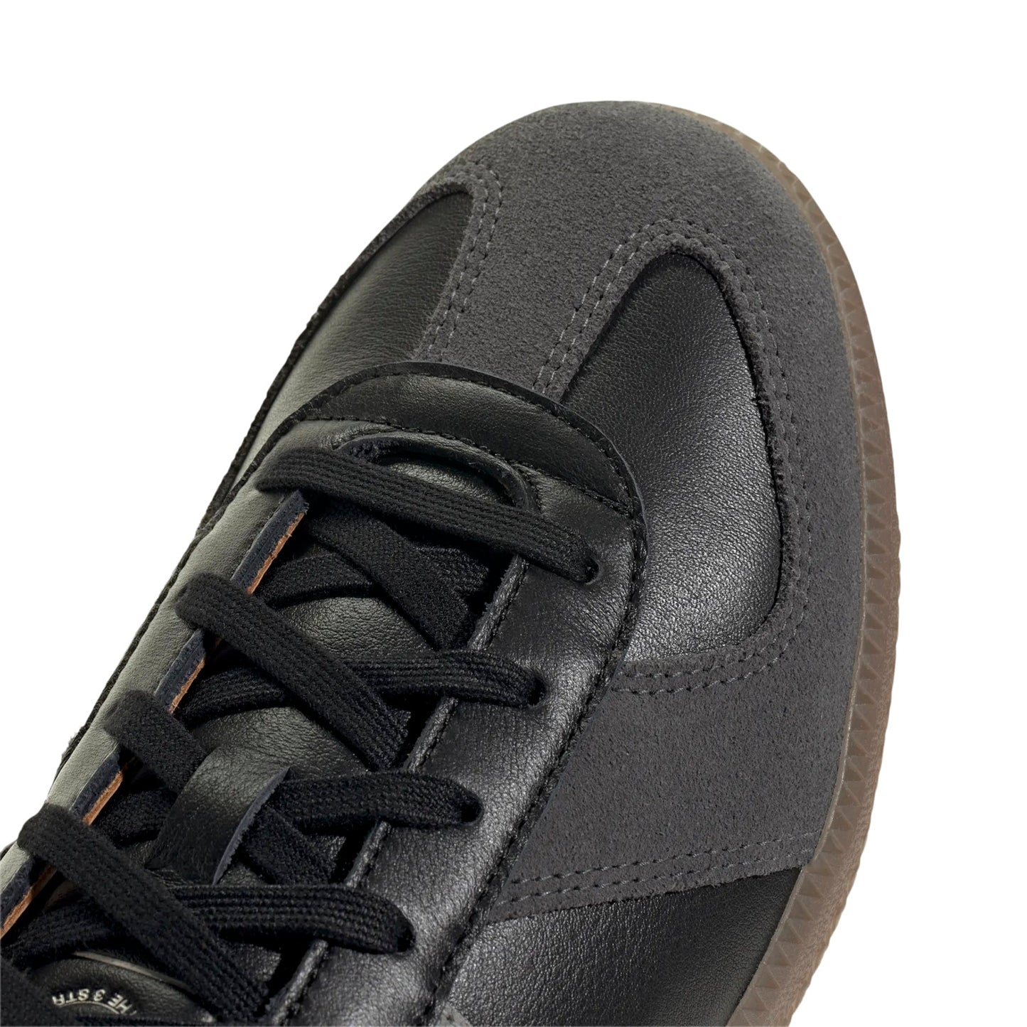 Adidas Bw Army (Core Black/Charcoal Solid Grey/Gum)
