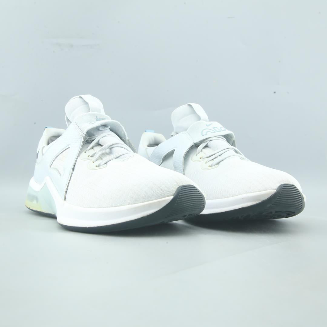 Nike Air Max Bella Tr 5