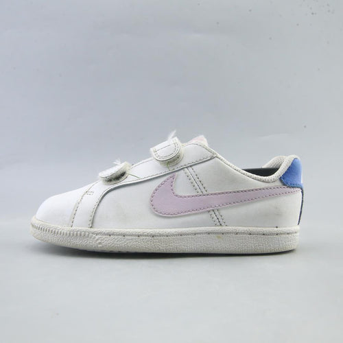 Nike Court Royale