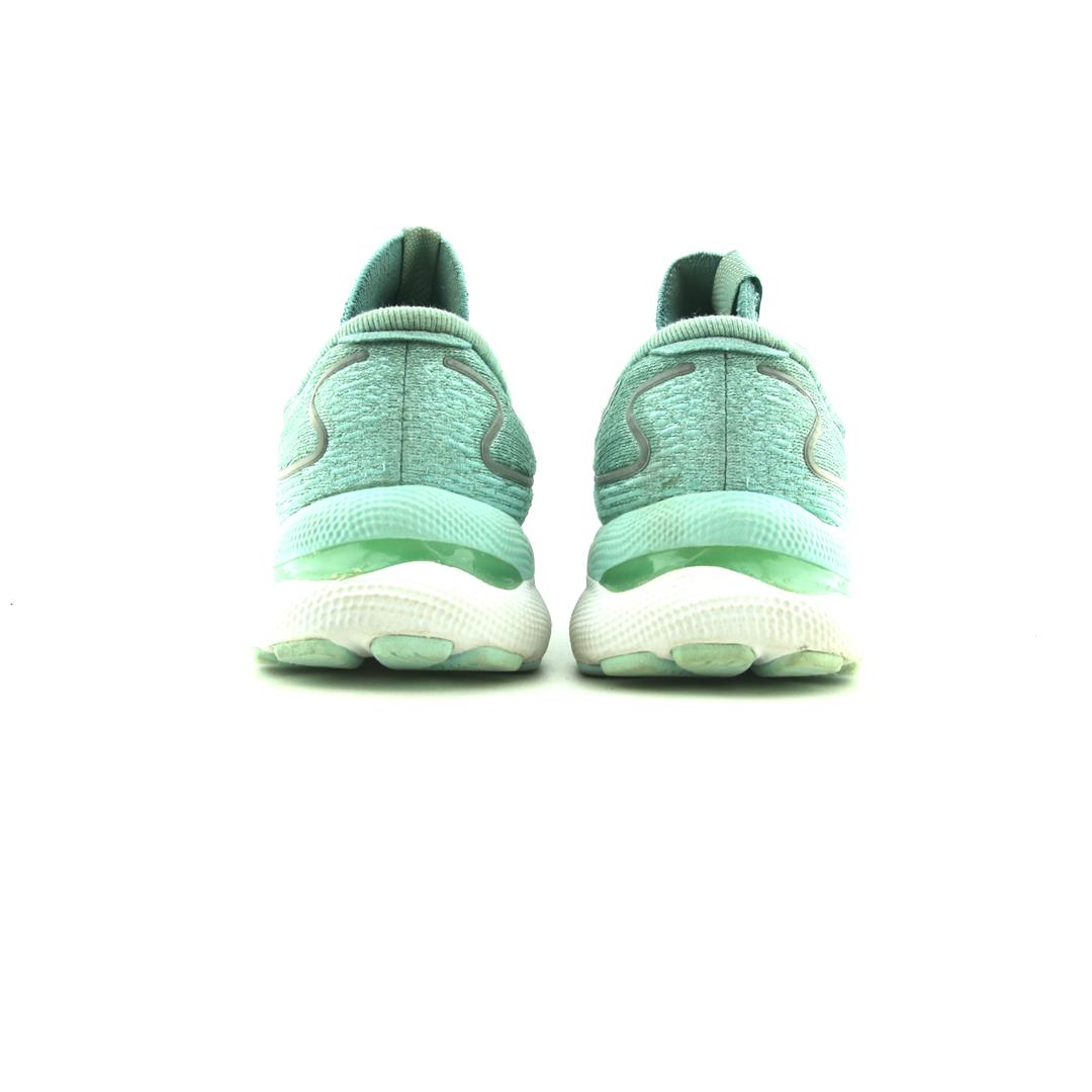 Asics Gel-Nimbus 24