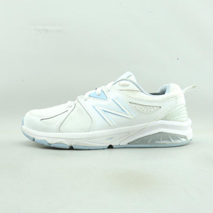 New Balance 857