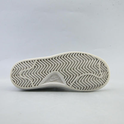 Nike Court Royale
