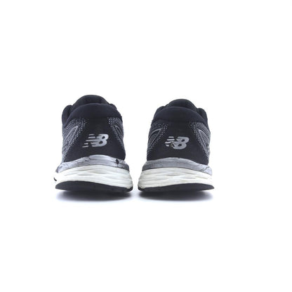 New Balance 880V9