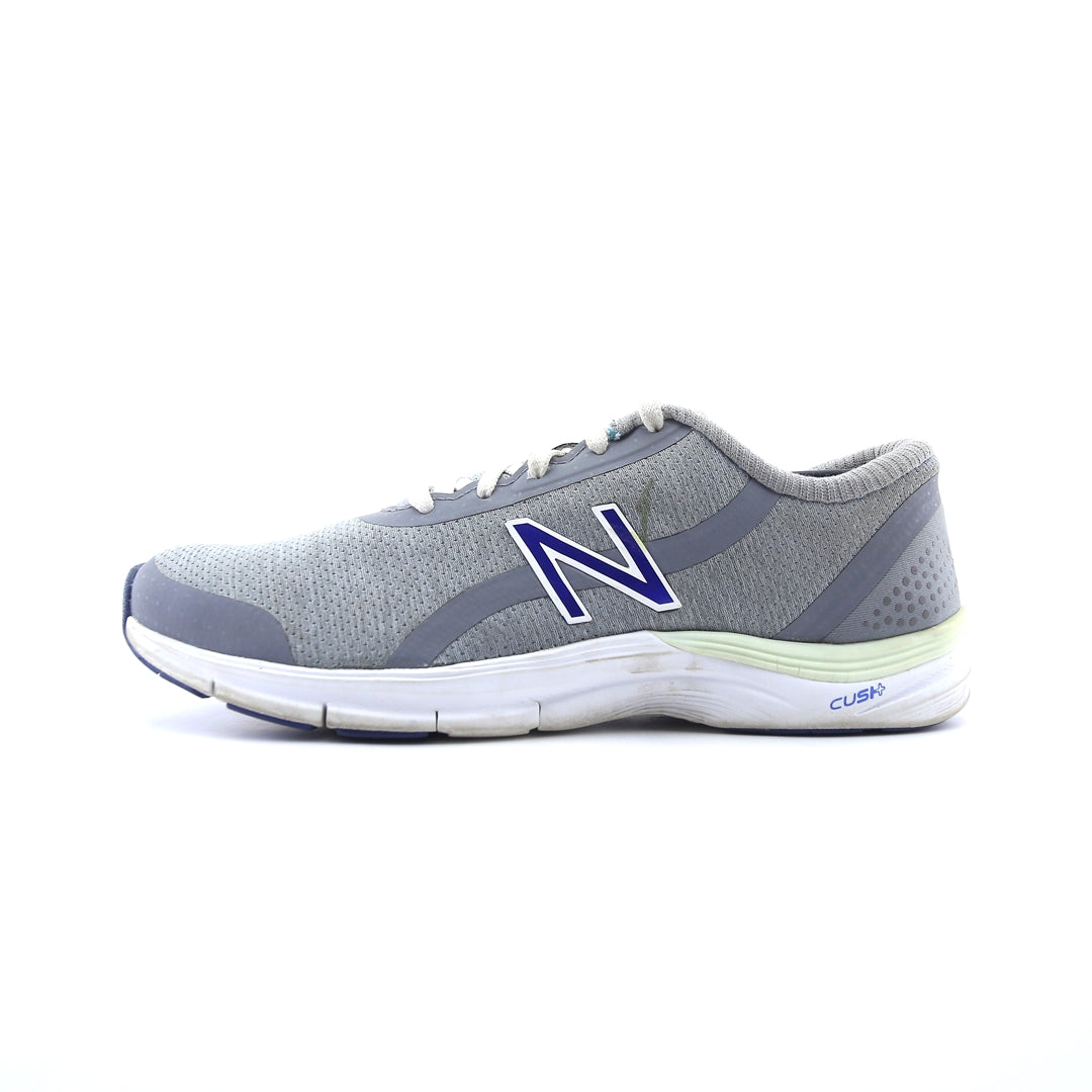 New Balance 711V3
